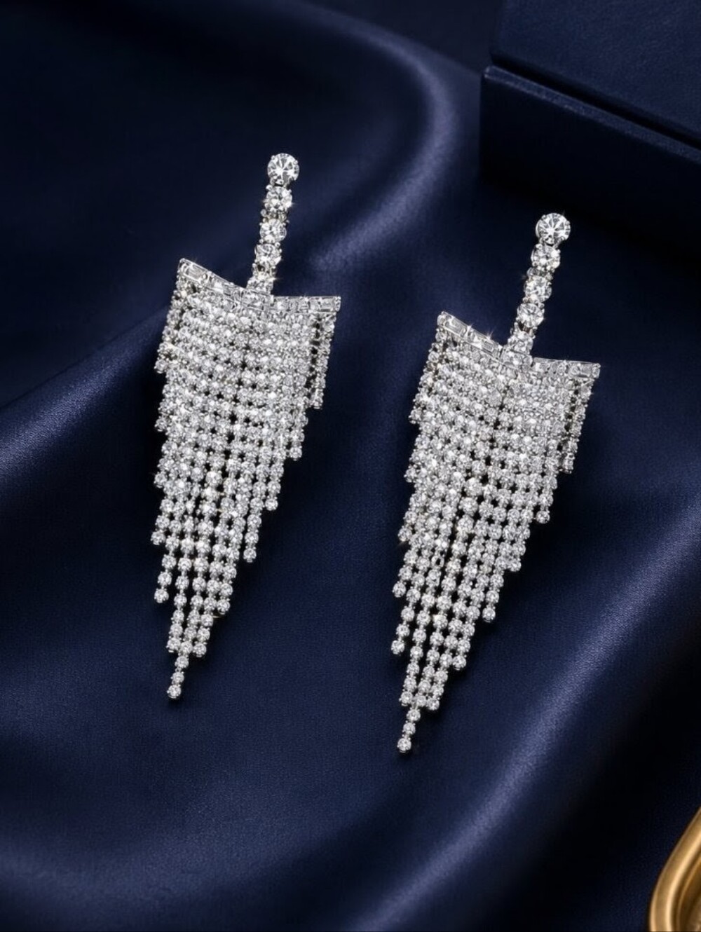 Elegant Silver Fringe Chandelier Earrings With Sparkling Rhinestones